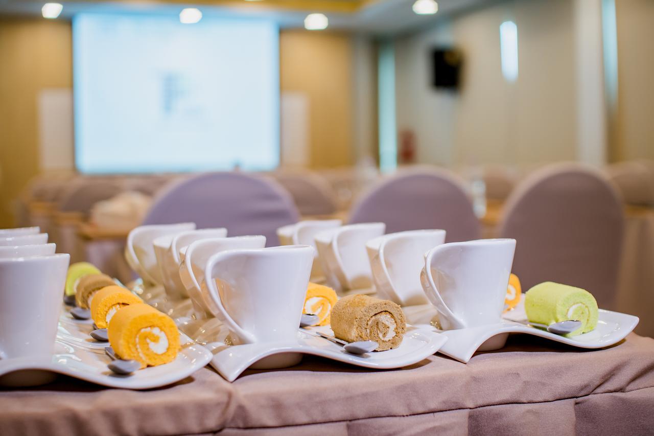 The Peak Hotel Csanthaburi Kültér fotó